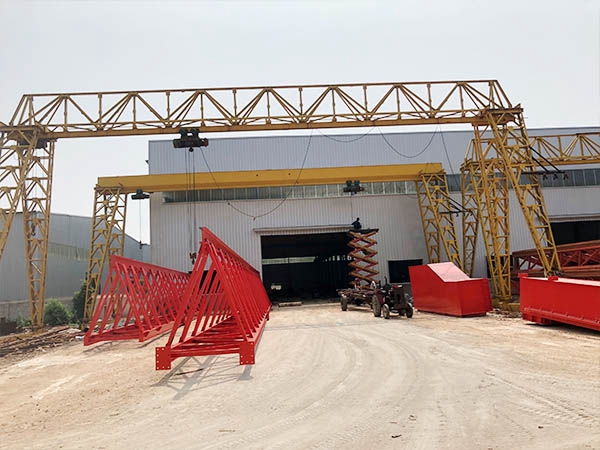 檢查云南龍門吊出租的一般步驟如下: