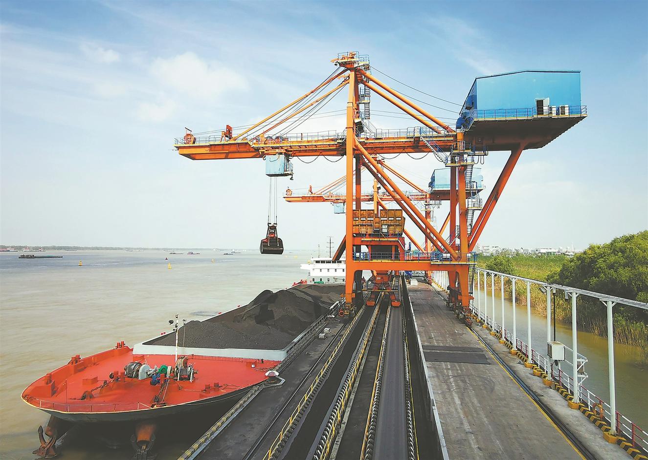 湖南長沙自動卸船機廠家匠心制造